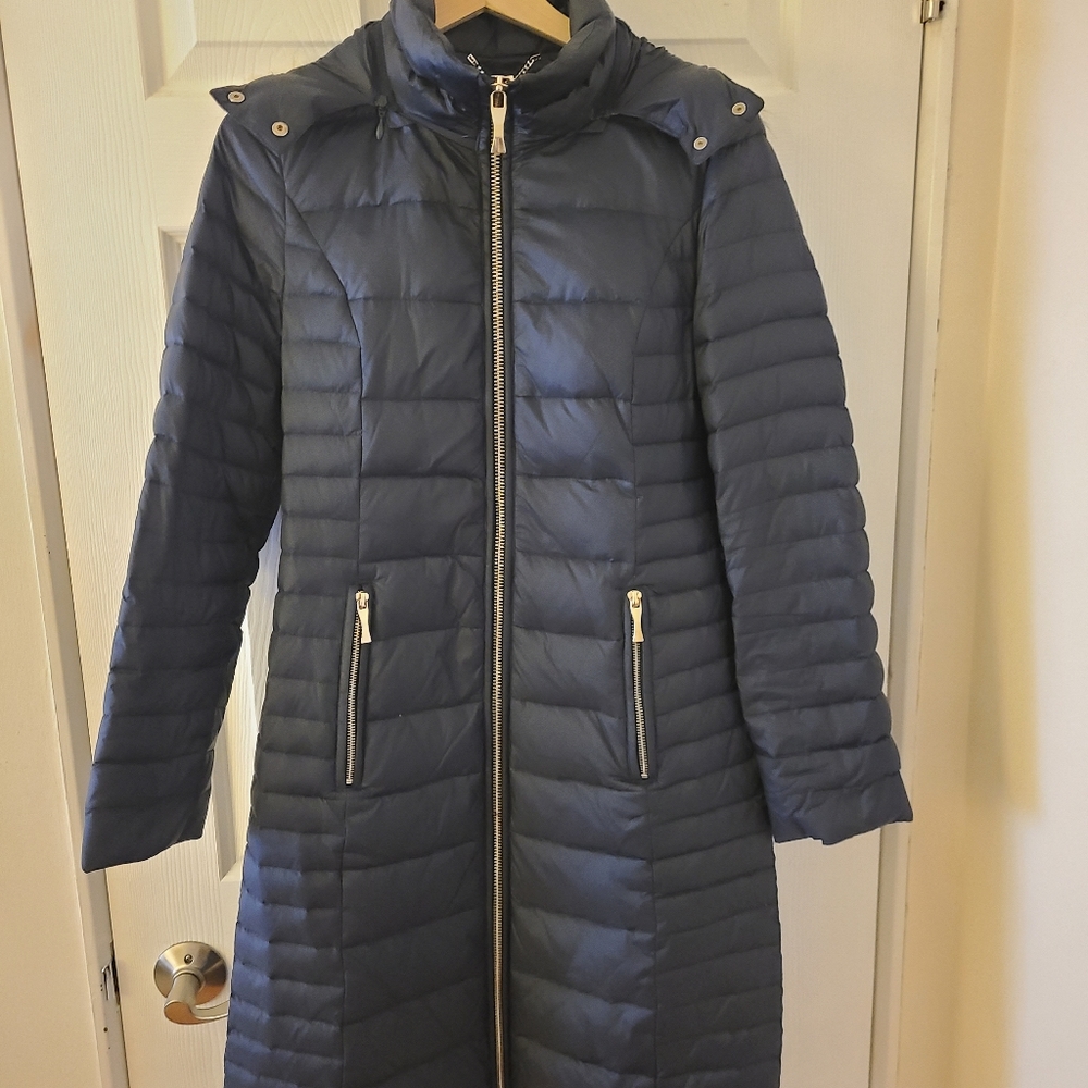 Kate Spade Puffer Coat - Picture 5 of 8